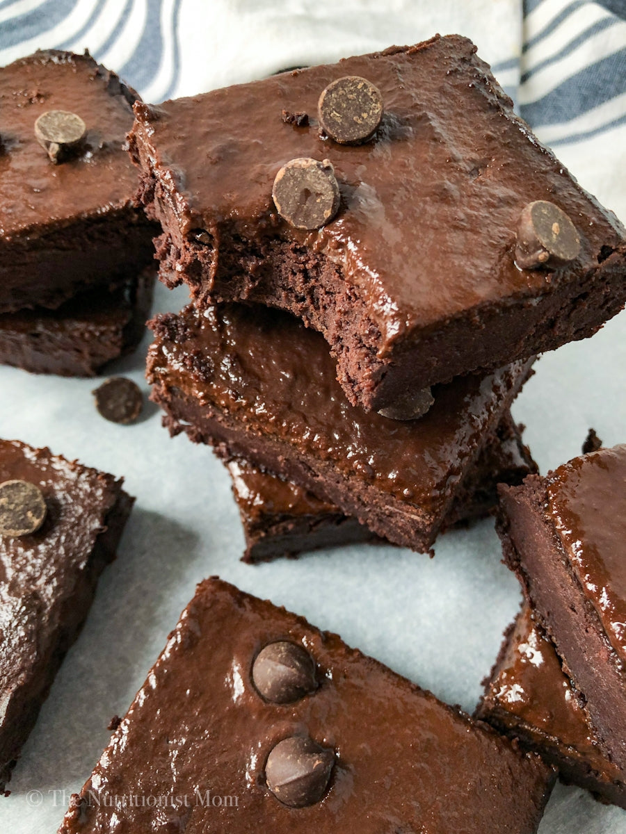 HIGH PROTEIN VEGAN BROWNIES