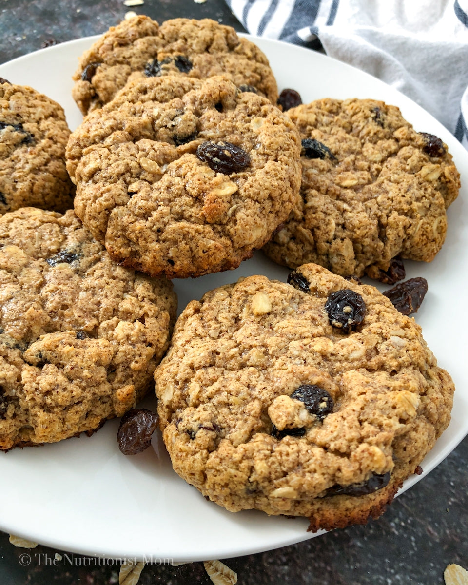 OATMEAL RAISIN PROTEIN COOKIES