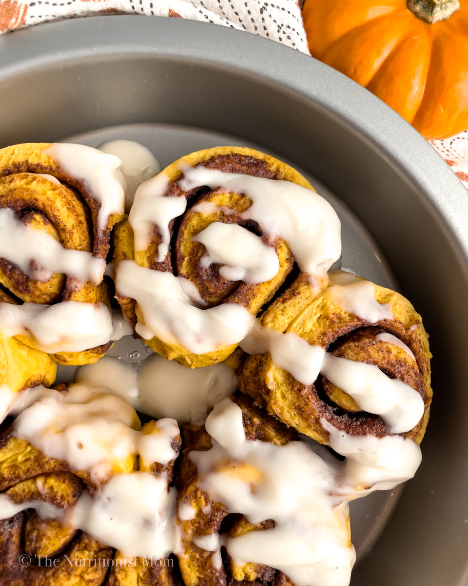 Pumpkin Spice Cinnamon Rolls with Maple Icing - Sarah's Day Off