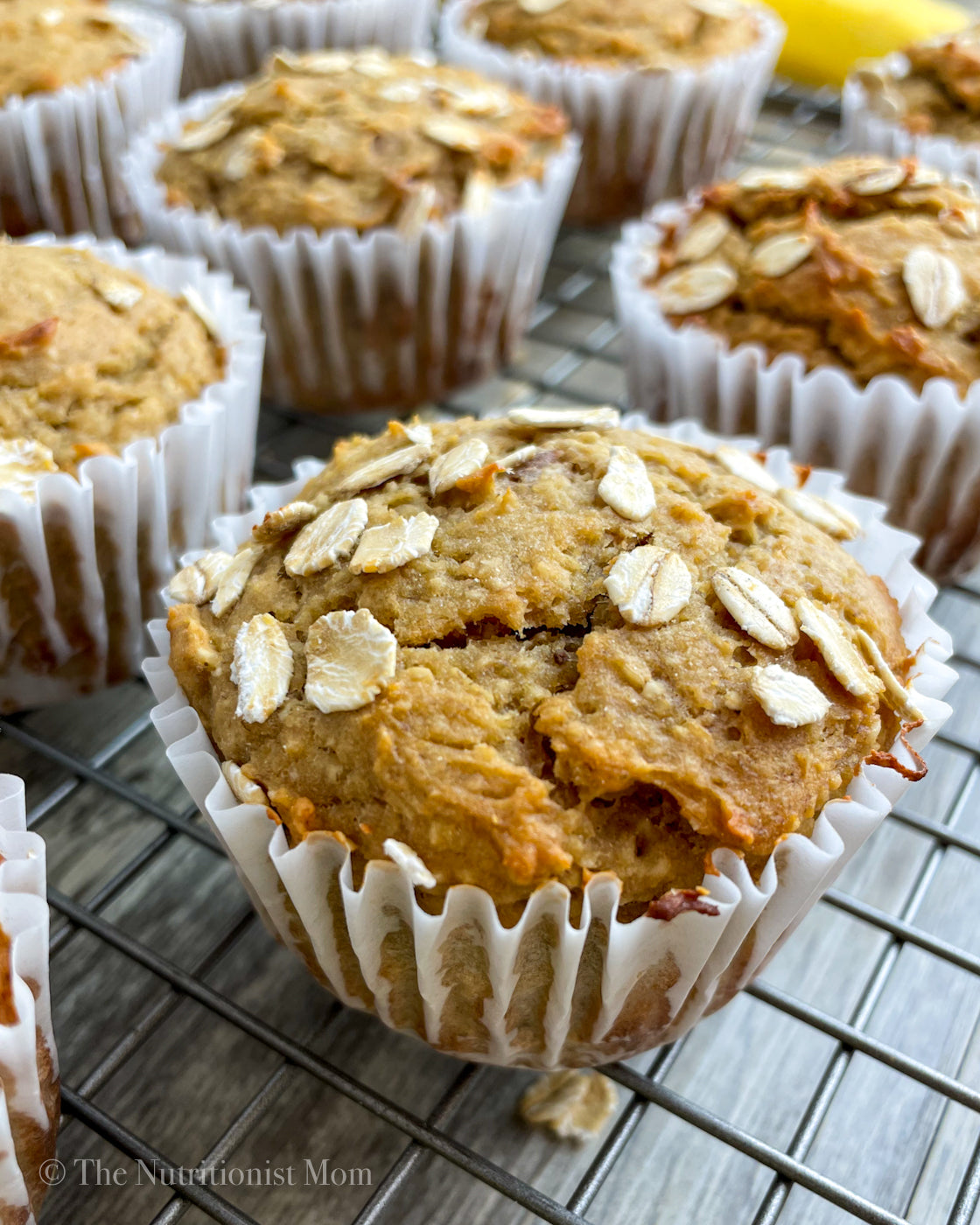 BANANA OAT PROTEIN MUFFINS (LOW FAT)