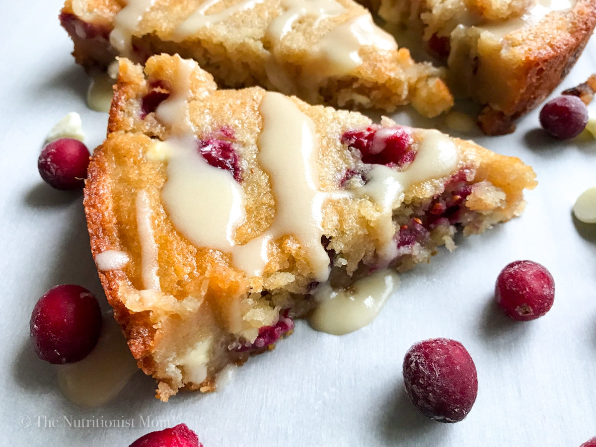 WHITE CHOCOLATE CRANBERRY PROTEIN PIZOOKIE